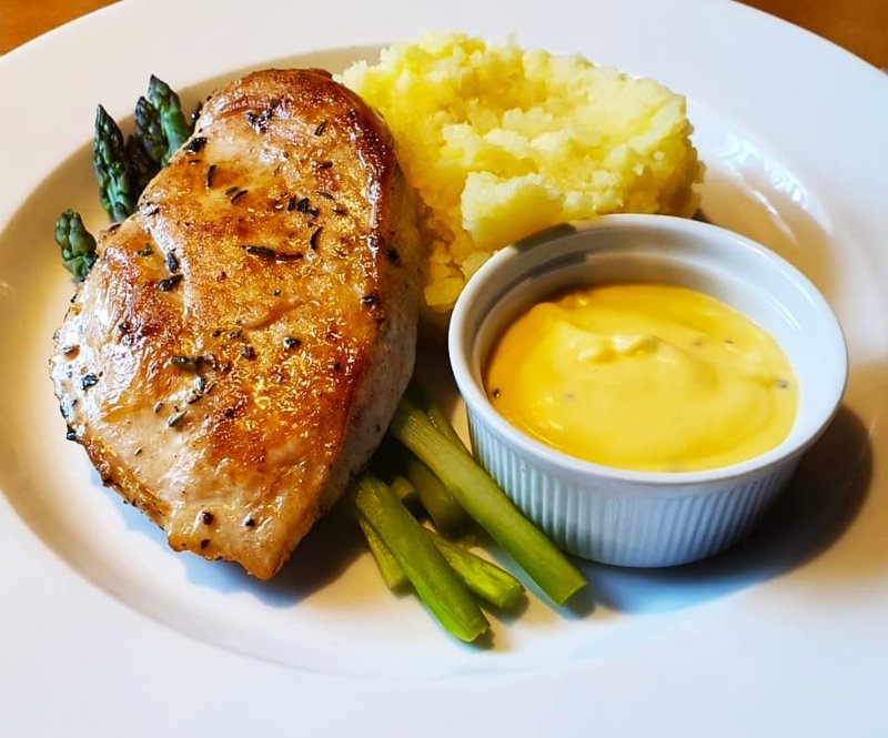 Pivovarský dvůr Chýně