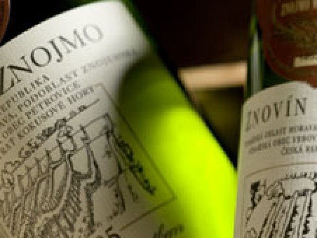 ZNOVÍN ZNOJMO, a. s. - ochutnávkový stánek Staré vinice, Havraníky