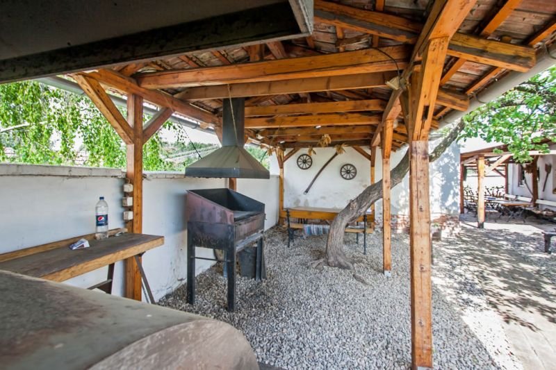 Vinařský dvůr na faře