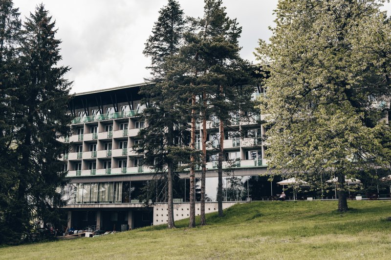 Možnost ubytování na jednu noc, Nabídka snídaní nebo vybavená kuchyň s vařičem, Možnost vyprání a usušení oblečení a výstroje, Uzamykatelná místnost/boxy pro bezplatné uschování jízdních kol, Poskytnutí základního nářadí pro jednoduché opravy kol a pumpičky, Možnost umytí kola, základní vybavení pro mytí kola, Lékárnička, Informační tabule Cyklisté vítáni, Smlouva o certifikaci, Nabídka doporučených jednodenních výletů na kole v okolí, Zprostředkování výpůjčky kvalitních kol, Seznam ubytovacích možností v regionu, které jsou vhodné pro cyklisty, Přístup na internet