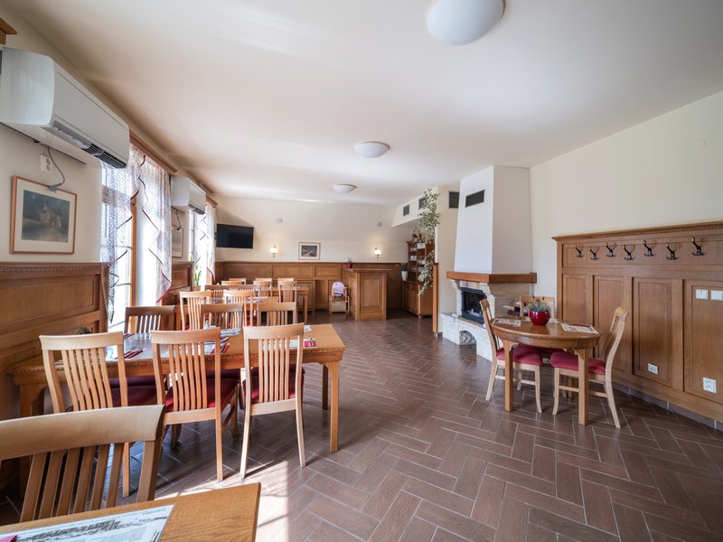 Lemberk Restaurace & Penzion