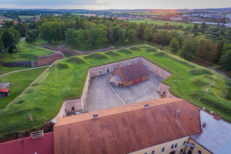 Středisko pevnost Josefov, Bastion I a podzemí