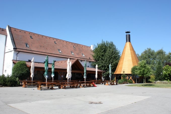 RKC Nové Dvory - 1. českobudějovický minipivovar Kněžínek