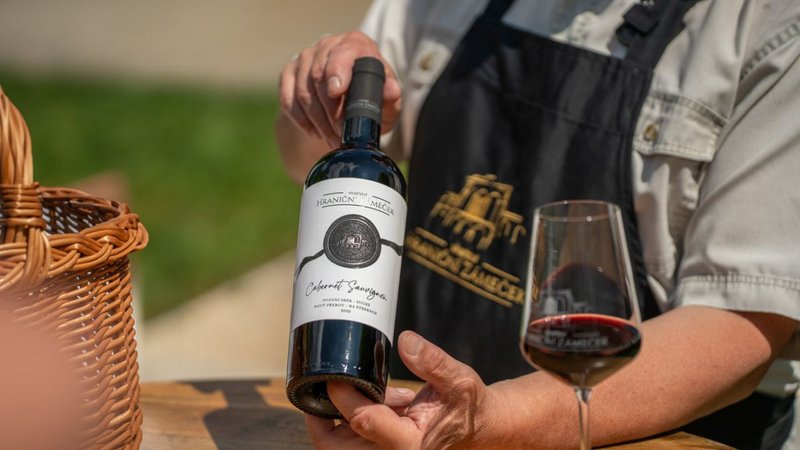 Vinařství HRANIČNÍ ZÁMEČEK